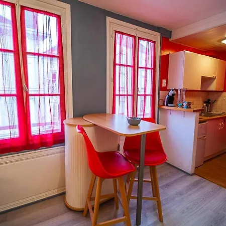 Studio Cosy Au Coeur De Troyes Charme Et Confort Apartament
